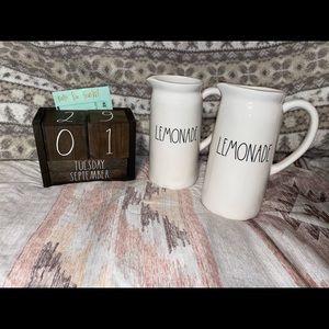 RAE DUNN - Lemonade Pitcher🍋💛